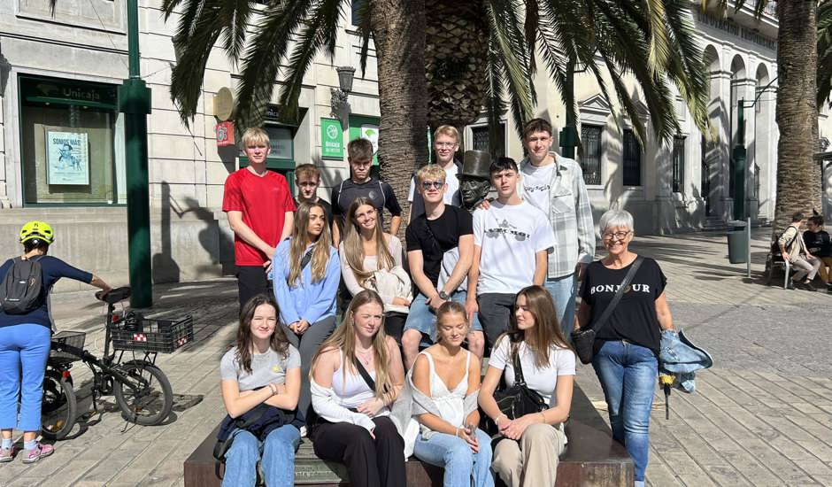 Et Møde Med H.C. Andersen Midt I Málaga